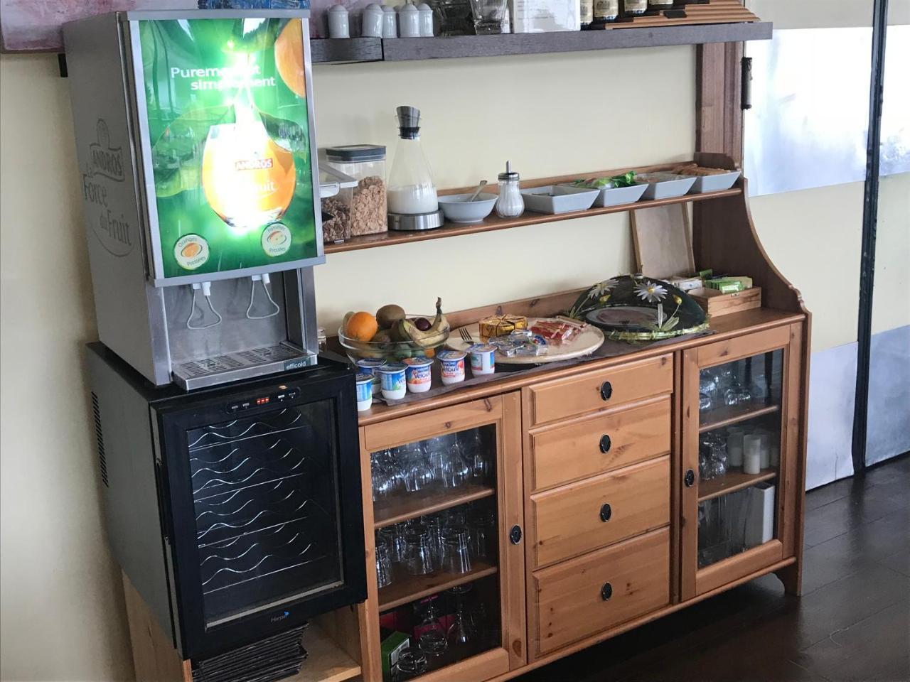 Logis Hotel & Restaurant - Le Normandie コドゥベック・アン・コー エクステリア 写真